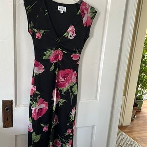 Flower print mid length dress size S